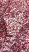 Tissu de dentelle de luxe en maille à grandes paillettes pour robe lourde ornée de sequins