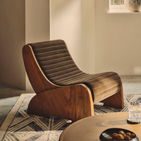 Fauteuil Chesterfield moderne de couleur personnalisée, pieds en bois massif, revêtement en tissu, canapé une place pour usage intérieur, appartements, hôtels