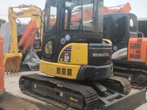 Mini pelleteuse d'occasion Komatsu PC55 Mr 5.5 tonnes au Japon, équipement d'origine avec moteur et boîte de vitesses, en bon état pour une vente bon marché - Product Image 4