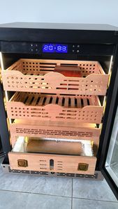 Armoire à cigares électrique Nuelead NE-191 avec affichage numérique, 140L, en acier inoxydable, fonctionnement silencieux, pour la maison, bon prix - Product Image 6