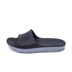 Chaussons respirants, antidérapants et confortables avec semelle en PVC, doublure intérieure douce, durables, série Cool Flip Flops. - Product Image 2