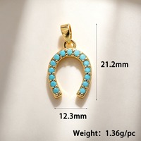 Pendentif Breloque Bohème Personnalisé en Plaqué Or avec Perles Turquoise, Motifs Tortue de mer, Hamsa, Cheval, Méduse, Étoile de mer