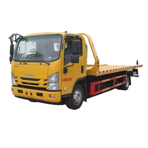 Camion de remorquage Isuzu KV100 130 CV 4 tonnes économique pour le sauvetage de véhicules accidentés – Équipement de remorquage international du Japon - Product Image 1