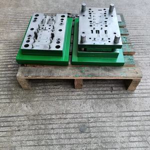 Troquel de estampado de <span class=keywords><strong>metal</strong></span> para abrazaderas, accesorios de precisión - Product Image 3