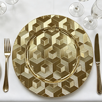 Assiette de présentation élégante de 13 pouces en plastique durable et non toxique avec motif personnalisé pour la décoration de table de fête, de mariage ou de banquet