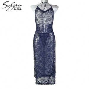 Vestido Halter de Encaje Azul Oscuro Exquisito Sfy3674, con un Atractivo Espalda Descubierta, una Abertura Alta Impactante y un Elegante Detalle de Cadena - Product Image 4