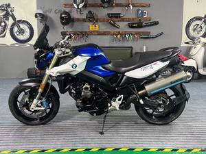 Motocyclettes d'occasion BMWF800R <span class=keywords><strong>Moto</strong></span> 800cc <span class=keywords><strong>Moto</strong></span> à essence Pure Performance Streetbike Sportbike État d'origine - Product Image 5