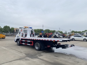 Nouveau Camion de <span class=keywords><strong>Remorquage</strong></span> Foton Aumark 5.4M avec Plateforme Inclinable, Rotateur, Diesel, Manuel, Treuil Hydraulique 4T pour le Secours Routier - Product Image 5