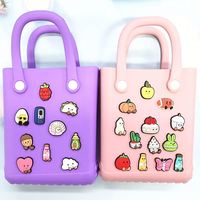 2025 breloques en PVC tendance chaude décorations de chaussures de dessin animé mignon breloques de chaussures Jellycat sabot pour les enfants