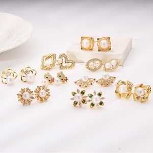 Pendientes de Perlas con Baño de Oro para Mujer, Joyería de Moda, Accesorios, Juego de Pendientes de Perlas con Baño de Oro - Product Image 5