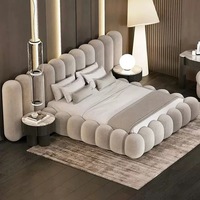 Lit bas design doux et confortable, style Luna Piano Key Crème, minimalisme moderne, multi-tailles, double largeur, pour chambre principale, directement de l'usine