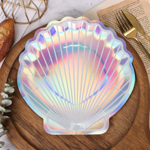 Assiettes en papier de coquillage festonné de sirène <span class=keywords><strong>Assiette</strong></span> de vaisselle de fête jetable Feuille holographique Fête de sirène sous la mer Événement sur le thème - Product Image 6