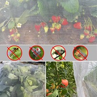 Filet anti-insectes et anti-oiseaux pour la protection des plantes de jardin, des légumes, des arbres fruitiers, et comme couverture anti-nuisibles pour oiseaux et insectes.