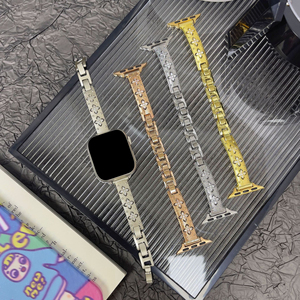 สายนาฬิกาข้อมือโลหะประดับเพชร Clover Bling หรูหราจาก Upro สำหรับ Apple Watch Series 11 10 9 8 7 SE สายรัดข้อมือแบบกำไลสำหรับผู้หญิง - Product Image 1