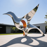 Sculpture Moderne Abstraite Sur Mesure en Acier Inoxydable Grand Format, Art Métallique Poli Miroir pour Jardins de Luxe, Places Publiques et Aménagements Hôteliers