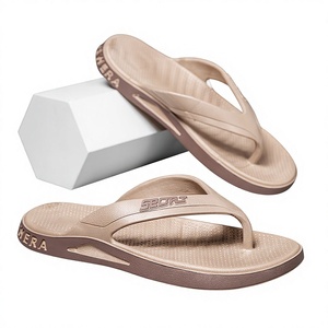 Nouvelles tongs décontractées pour hommes, style simple, antidérapantes, pour l'extérieur, sandales de plage transfrontalières, été - Product Image 1