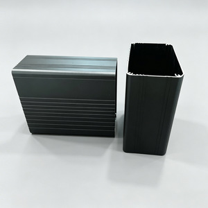 Boîtier en alliage d'aluminium 6063, extrusion CNC, anodisé noir, profilés industriels, traitement sur mesure - Product Image 1