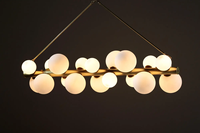 Lustre linéaire moderne et minimaliste en verre opale, luminaire suspendu pour la décoration intérieure, idéal pour salle à manger, salon, îlot de cuisine, restaurant