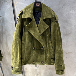 Cappotto <span class=keywords><strong>in</strong></span> <span class=keywords><strong>Pelle</strong></span> Scamosciata Verde Autunnale, <span class=keywords><strong>Giacca</strong></span> <span class=keywords><strong>in</strong></span> Vera <span class=keywords><strong>Pelle</strong></span> di Pecora, Giacche <span class=keywords><strong>Oversize</strong></span> <span class=keywords><strong>in</strong></span> <span class=keywords><strong>Pelle</strong></span> Scamosciata per <span class=keywords><strong>Donna</strong></span> - Product Image 1