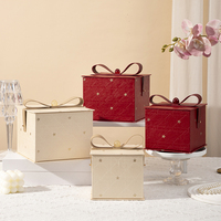 Boîte carrée étoiles scintillantes de taille moyenne - Boîte à bonbons à couvercle rabattable - Boîte cadeau souvenir - Boîte cadeau de Noël