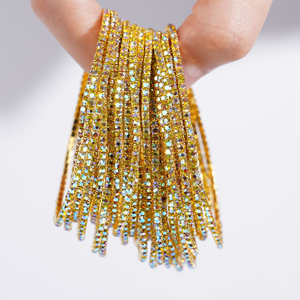 Bracciale Elastico con Cristalli per Donne, Bangle Colorato con Strass, Accessorio Creativo alla Moda con Diamanti - Product Image 1