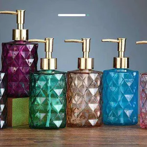 Fantezi cam şişe losyon şampuan sabun dağıtıcı için açık yeşil mavi kırmızı turuncu şişeler
