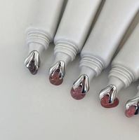 Baume à lèvres repulpant et teinté en tube souple de 10ml/15ml avec votre logo, fini nacré tendance, traitement huileux pour les lèvres