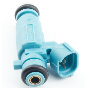 Inyector de Combustible 35310-23630 9260930025 para Hyundai Elantra Sonata Rio Gasolina MT Transmisión Manual - Product Image 4