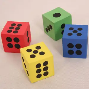 Dadi grandi combinazione creativa EVA dadi in schiuma 12 dadi quadrati a sei facce per il puzzle di educazione precoce dei bambini