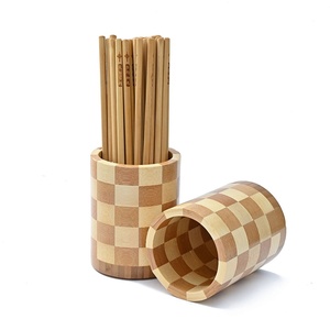 Support à baguettes rond en bois sur pied avec compartiments, logo gravé, boîte de rangement pour couverts domestiques - Product Image 4