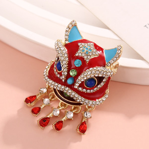 Broche de danza del león de aleación de zinc rojo con pedrería para mujer, pin decorativo para festivales, accesorio de disfraz antiguo Hanfu - Product Image 3