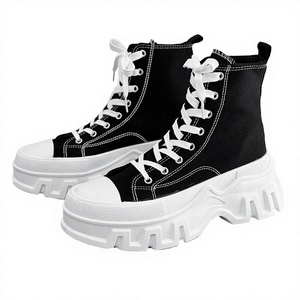 Zapatillas de Lona Transpirables de Caña Alta para Hombre, Estilo Chunky Baotou, Ligeras y de Suela Gruesa, Ideales para Caminar - Product Image 1