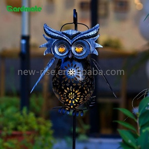 Lanterna a Forma di Gufo da Appendere per Giardino con Luce Solare per Cortile, Veranda, Prato, Vialetto - Product Image 4