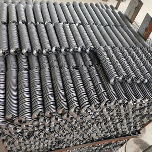 Outil d'exploration géologique forgé avec lames pour le forage de puits - Product Image 5