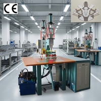 Machine de soudage à haute pression pour le moulage à chaud des empeignes de chaussures de sport, 12 kW, pression d'huile, 80 cm en 5 secondes, PVC TPU DDP
