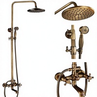 Système de douche mural en laiton antique de 8 pouces avec pommeau de douche pluie et kit de douche à double poignée croisée