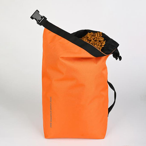 똥 가방 디스펜서 나일론 개 치료 파우치 개 치료 식품 가방 사용자 정의 방수 디자이너 개 산책 가방 - Product Image 4