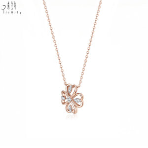 ผู้ผลิตขายส่งยอดนิยม ส่งออกเครื่องประดับรูปใบโคลเวอร์สี่แฉก ทองคำแท้ 18K โรสโกลด์ ประดับเพชรแท้ธรรมชาติ สร้อยคอจี้ - Product Image 4