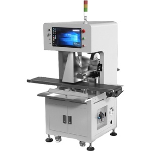 Máquina Etiquetadora Plana de Alta Precisión con Visión Dual CCD y Posicionamiento Automático para Ventiladores, Memorias USB - Product Image 1