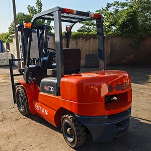 Used Heli 3 Ton Forklift Truck 2024 Model Used Heli Diesel Forklift 3 Ton with Triplex Stage Mast for <b>Material</b> <b>Handling</b> - Product Image 4
