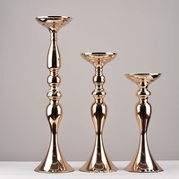 Support de fleurs en métal en fer Pièce maîtresse de table de mariage élégante et décorations de fête avec bougeoir