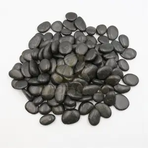 Một lớp tự nhiên màu đen đánh bóng Pebble Đá sông đá
