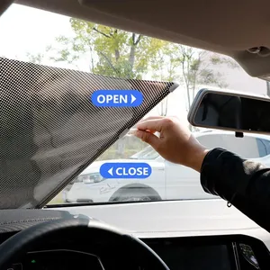 Ventosa senza unghie avvolgibile avvolgibile oscurante parasole copri finestrino per auto in PVC di colore nero - Product Image 4