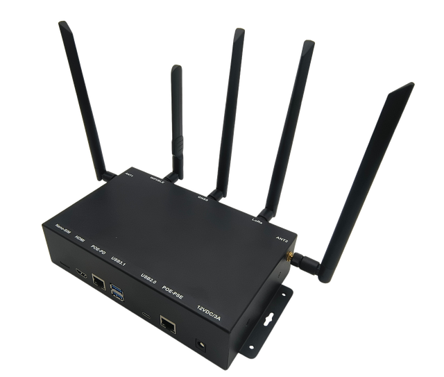 Industrial IoT Gateway Support LoRaWAN PoE Power Supply 4G LTE GNSS M.2 SSD Digital I/O for Smart City Agriculture