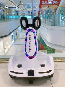 2025 <span class=keywords><strong>TikTok</strong></span> voiture électrique télécommandée pour enfants Rotation à 360 ° avec 5 roues le <span class=keywords><strong>plus</strong></span> <span class=keywords><strong>chaud</strong></span> nouveau jouet cadeau - Product Image 6