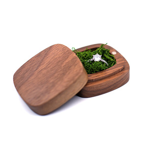 Ring Box Gift Ring Case Mini Boxing Ring Wedding Jewelry Display Storage Box Custom Logo Square Wood Packaging Walnut Luxury 001