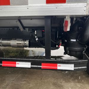 Camion frigorifique diesel Foton Aumark 185 CV 4x2 à pont simple pour la livraison <span class=keywords><strong>de</strong></span> <span class=keywords><strong>viande</strong></span>, poisson, légumes et fruits surgelés - En promotion - Product Image 6