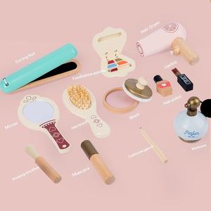 Ensemble de jouets pour enfants en gros d'usine, trousse de <span class=keywords><strong>maquillage</strong></span> en bois pour filles, cadeau d'anniversaire, simulation de <span class=keywords><strong>maquillage</strong></span> - Product Image 3