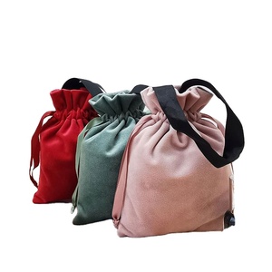 Bolsa de Viaje de Terciopelo con Cordón y Asa de Lazo, con Logotipo Personalizado, para Guardar Toallas Sanitarias y Empaquetar Cosméticos - Product Image 1