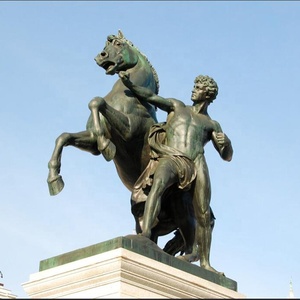 Moderne Stijl Beroemd Design Kunstwerk Kwaliteit Bronzen Naakt <span class=keywords><strong>Man</strong></span> En Paard Standbeeld - Product Image 5